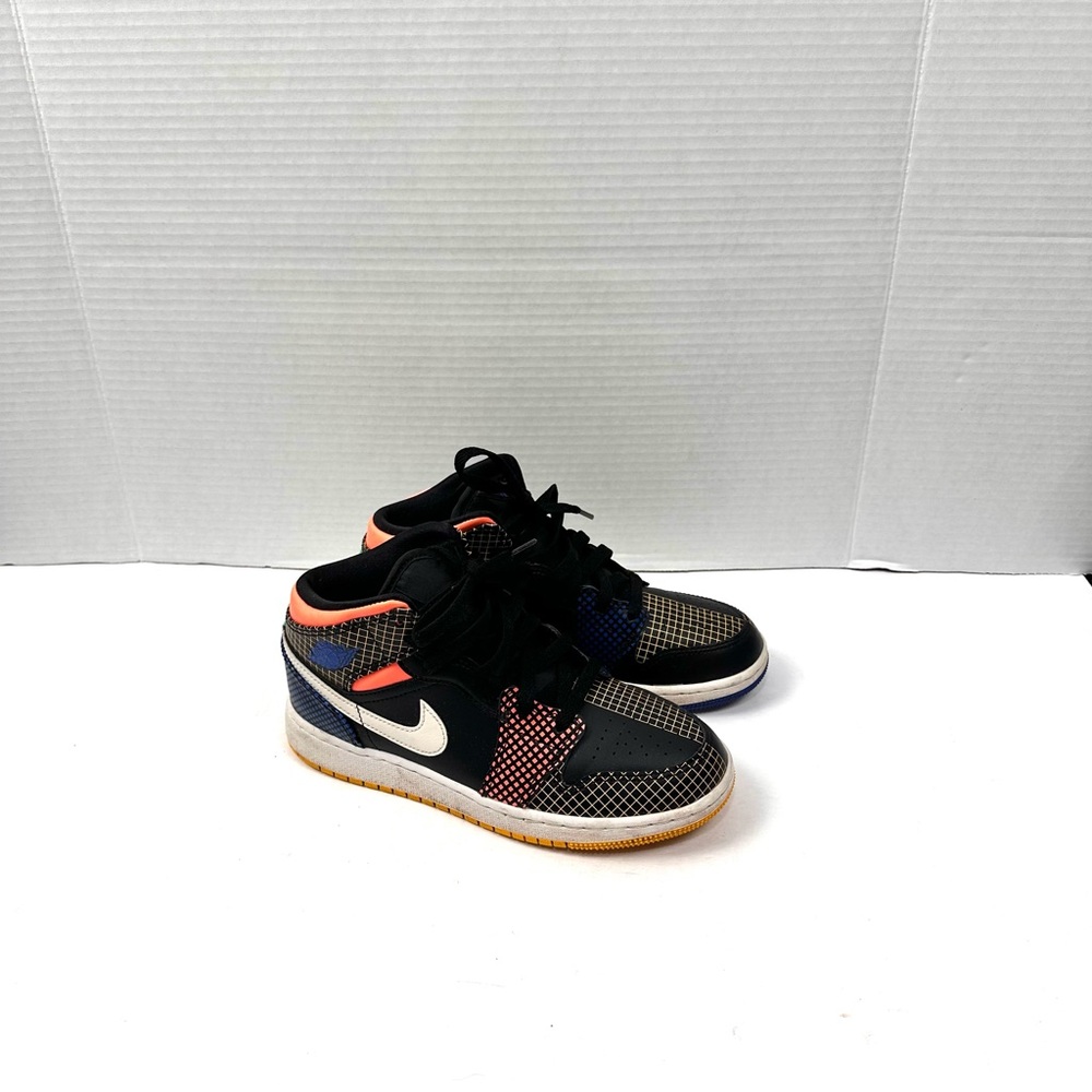 Air Jordan Mid MMD Multi-Color Grid Sneaker Sz 4